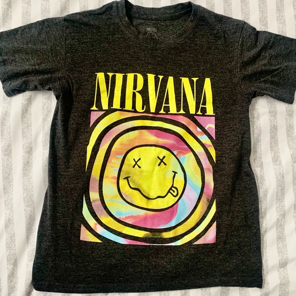 Nirvana Gray Short Sleeve TShirt Size XS